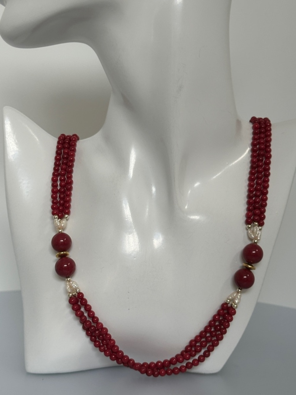 Red Coral real Pearls Necklace with Gold Accent